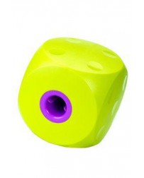 Hračka pes BUSTER Food Cube...