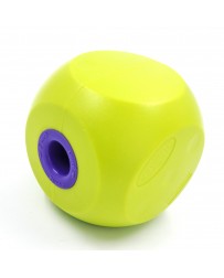 Hračka pes BUSTER Mini cube...